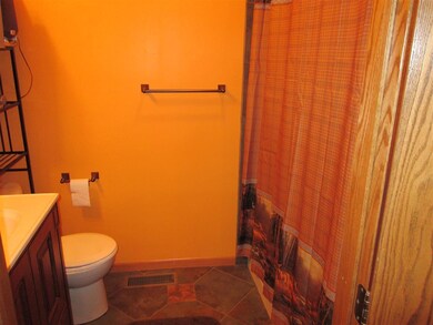 2337 Whippoorwill Hollow Dr, Harpers Ferry, IA 52146 - photo 2