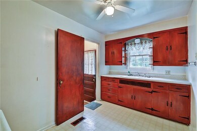 399 Banta St, Franklin, IN 46131 - photo 6