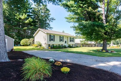 51 Lowell St, Rochester, NH 03867 - photo 2