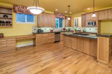 20375 Aberdeen Dr, Bend, OR 97702 - photo 6