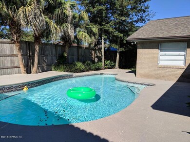 4928 Lofty Pines Cir E, Jacksonville, FL 32210 - photo 6