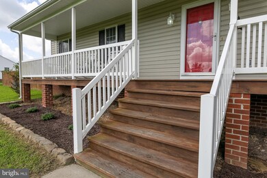 227 Pond Dr, Dunnsville, VA 22454 - photo 2