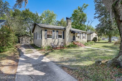 8-web-or-mls-1761 Orlando Cir-8