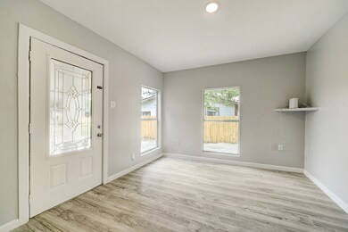 3503 Cedar Hill Ln, Houston, TX 77093 - photo 2