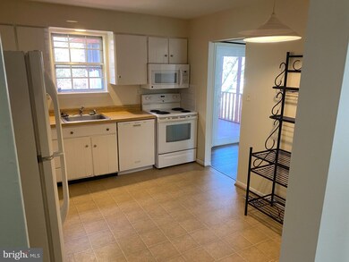 1006 Saint Margarets Dr, Annapolis, MD 21409 - photo 7