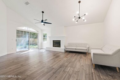 7763 Mystic Point Ct E-7