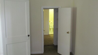 65 N 3rd St, Stroudsburg, PA 18360 - photo 3