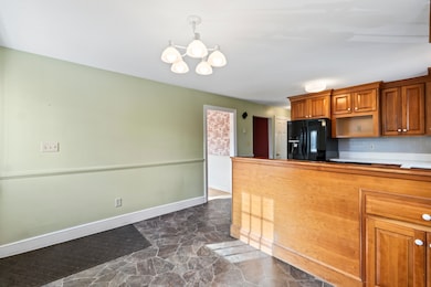 15 Gromble Way_117