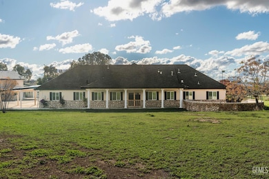 102 Anna Ln, Bakersfield, CA 93308 - photo 3