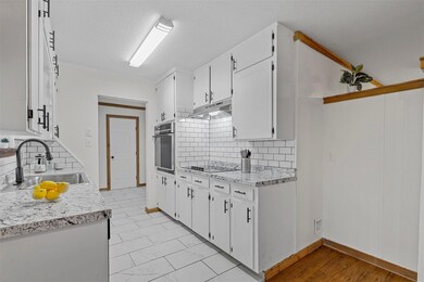 1315 Roberts Ave, Cleburne, TX 76033 - photo 7