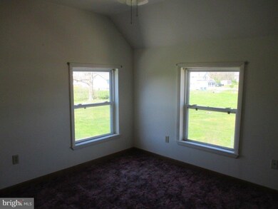 209 S West St, Harrington, DE 19952 - photo 7