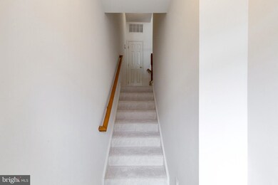 25429 Elm Terrace, Aldie, VA 20105 - photo 2