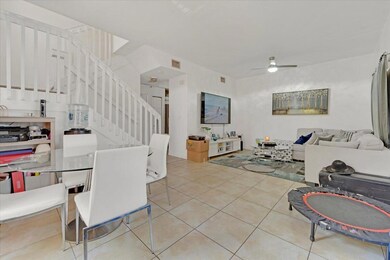 792 SW 106th Ave unit 1901, Pembroke Pines, FL 33025 - photo 5