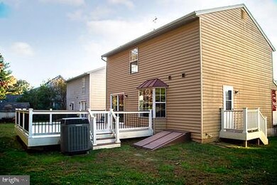 6825 Littlewood Ct, Sykesville, MD 21784 - photo 4