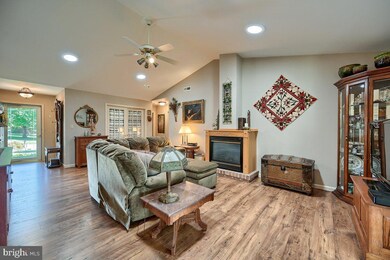 9 Thorndale Dr, Myerstown, PA 17067 - photo 7