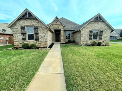 11748 SW 25th Terrace, Yukon, OK 73099 - photo 2
