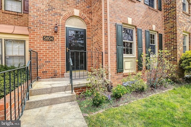 5804 Tudor Ln, Rockville, MD 20852 - photo 2