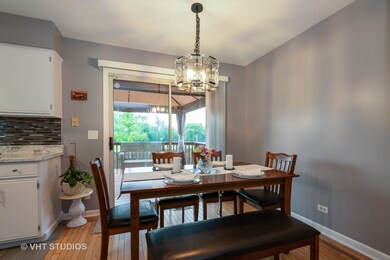 1902 Cambridge Dr, Carpentersville, IL 60110 - photo 5