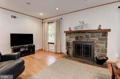 10715 Montgomery Dr, Manassas, VA 20111 - photo 6