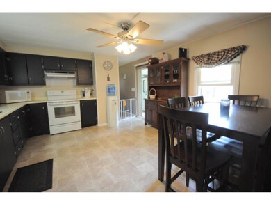 1 Pinewood Cove, Raymond, NH 03077 - photo 2