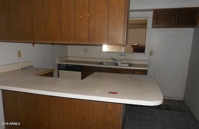 5610 W Cambridge Ave, Phoenix, AZ 85035 - photo 7