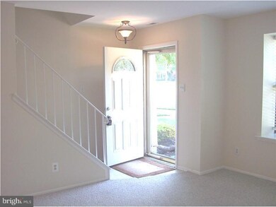 605 Foxton Ct unit 605, West Deptford, NJ 08051 - photo 2