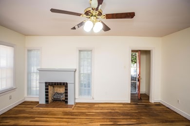 2507 26th St unit Front, Lubbock, TX 79410 - photo 4