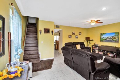 7592 NW 73rd Terrace, Tamarac, FL 33321 - photo 3