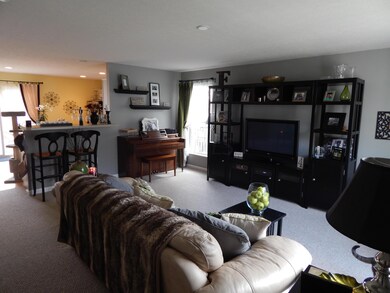 6544 Nottinghill Trail Dr, Canal Winchester, OH 43110 - photo 2