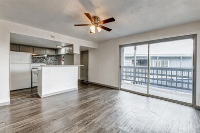 7527 Gulf Fwy unit 2, Houston, TX 77017 - photo 6