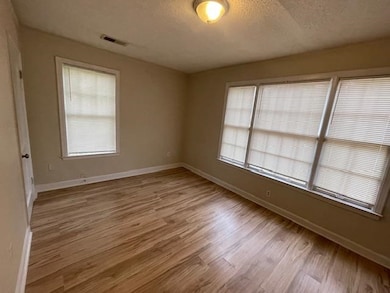 3186 W Shirley Cir, Memphis, TN 38127 - photo 3