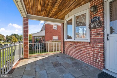 2707 Moorgate Rd, Dundalk, MD 21222 - photo 2