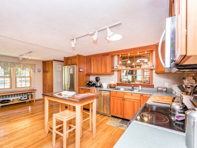 15 Haskell St, Lexington, MA 02420 - photo 4