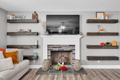 1217 Morstead Dr, Clarksville, TN 37042 - photo 6