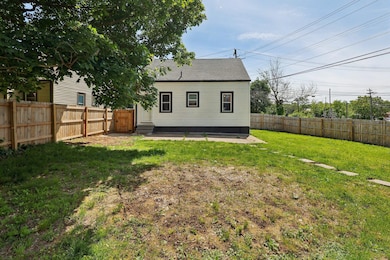 43-web-or-mls-Stevenson Rd-2705-043