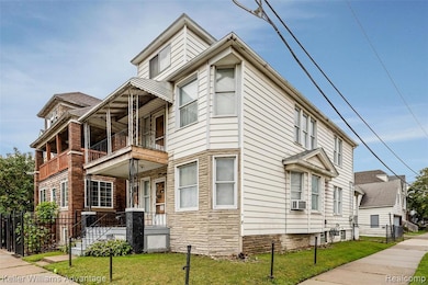 4241 Martin St, Detroit, MI 48210 - photo 2