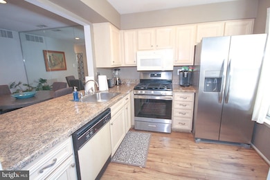 632 Yorkshire Ct, Sewell, NJ 08080 - photo 7