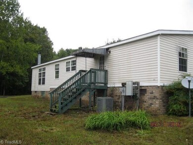 4553 Ridgeback Rd, Asheboro, NC 27205 - photo 2