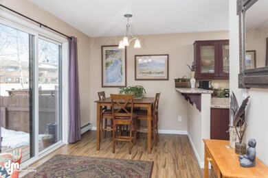 Dining Area 5077-FULL