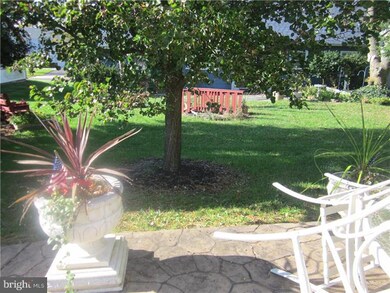 10 Garrison Cir, Willingboro, NJ 08046 - photo 5