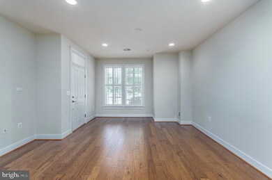 2308 Potomac Ave unit 101, Alexandria, VA 22301 - photo 4