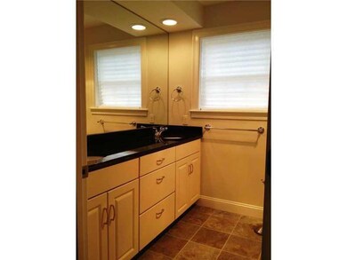 5 Carlisle Way unit 14, South Portland, ME 04106 - photo 4