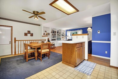 6407 Dalewood-12