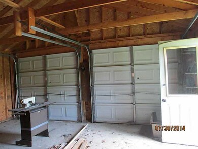 Garage.