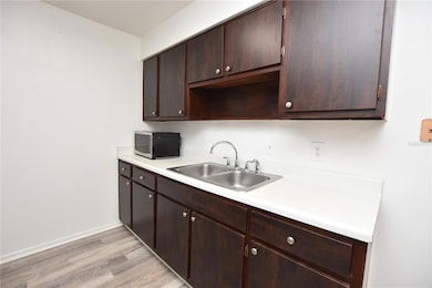 619 Robin Rd unit 2, Lakeland, FL 33803 - photo 4