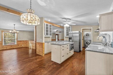 4131 Suttons Rd, Sevierville, TN 37876 - photo 6