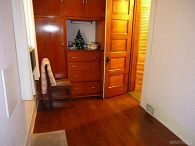 37 Washington St, North Tonawanda, NY 14120 - photo 7