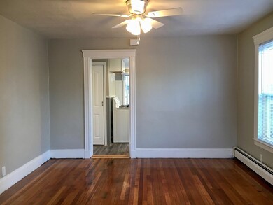 22 Marden St, Saugus, MA 01906 - photo 4