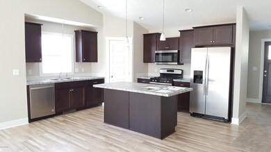6136 Charlestone Kitchen