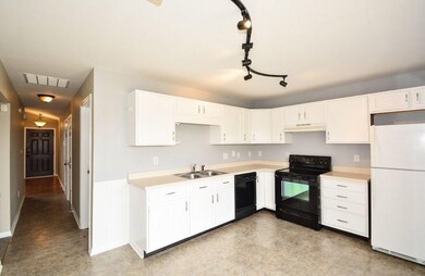 1994 Falcon Ct, Franklin, IN 46131 - photo 5